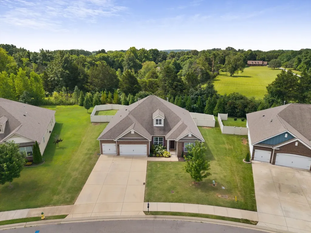 1016 Webbs Retreat Lane Murfreesboro TN 37128