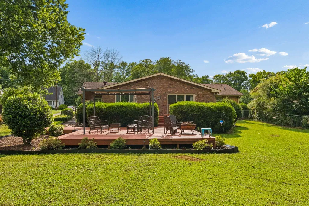 7342 Rolling River Parkway Nashville TN 37221