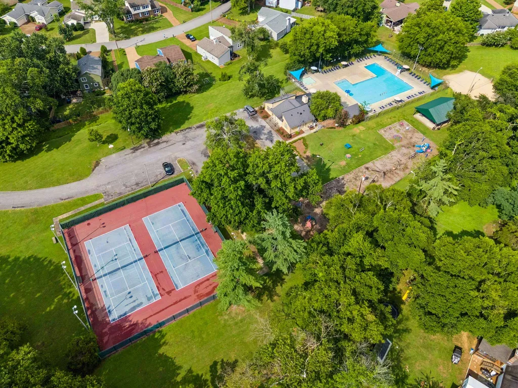 7342 Rolling River Parkway Nashville TN 37221