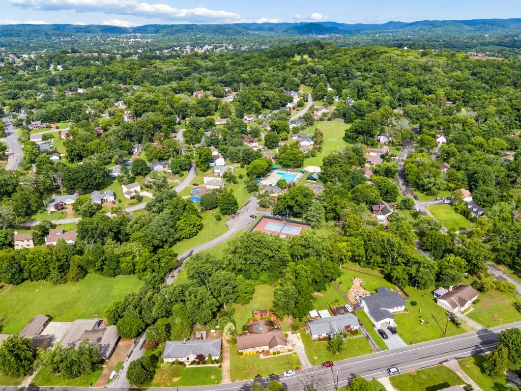 7342 Rolling River Parkway Nashville TN 37221