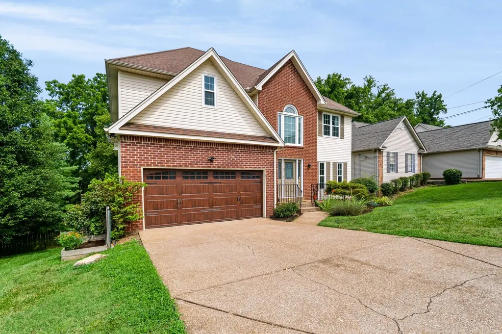 2764 Call Hill Road Nashville TN 37211