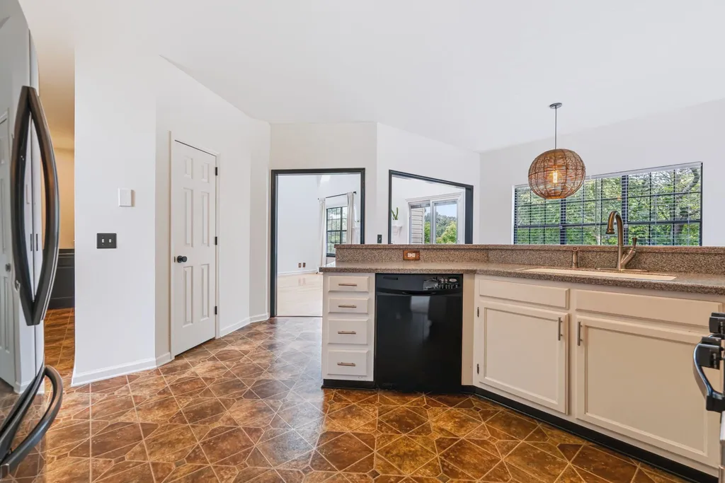 2764 Call Hill Road Nashville TN 37211