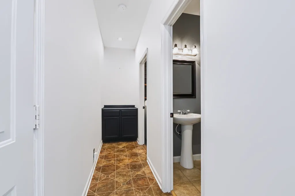 2764 Call Hill Road Nashville TN 37211