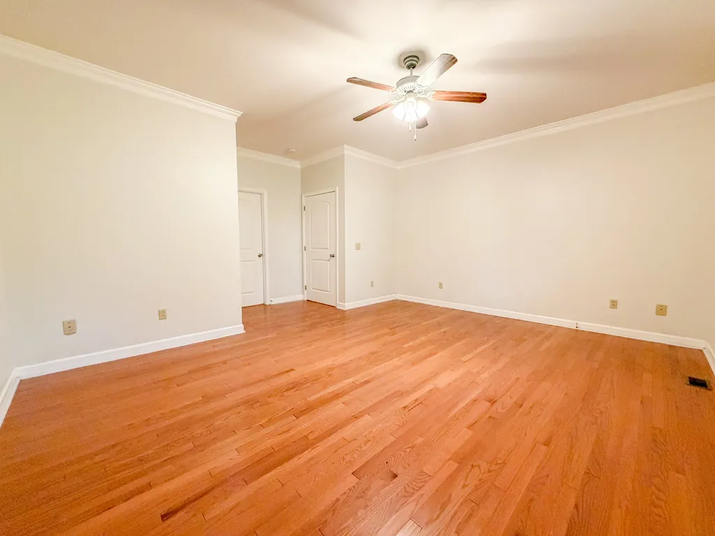 1077 Claylick Road White Bluff TN 37187