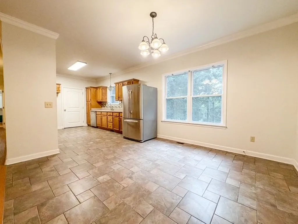 1077 Claylick Road White Bluff TN 37187