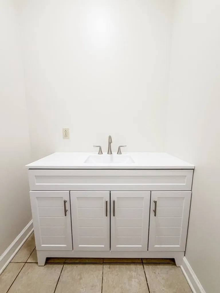 1077 Claylick Road White Bluff TN 37187
