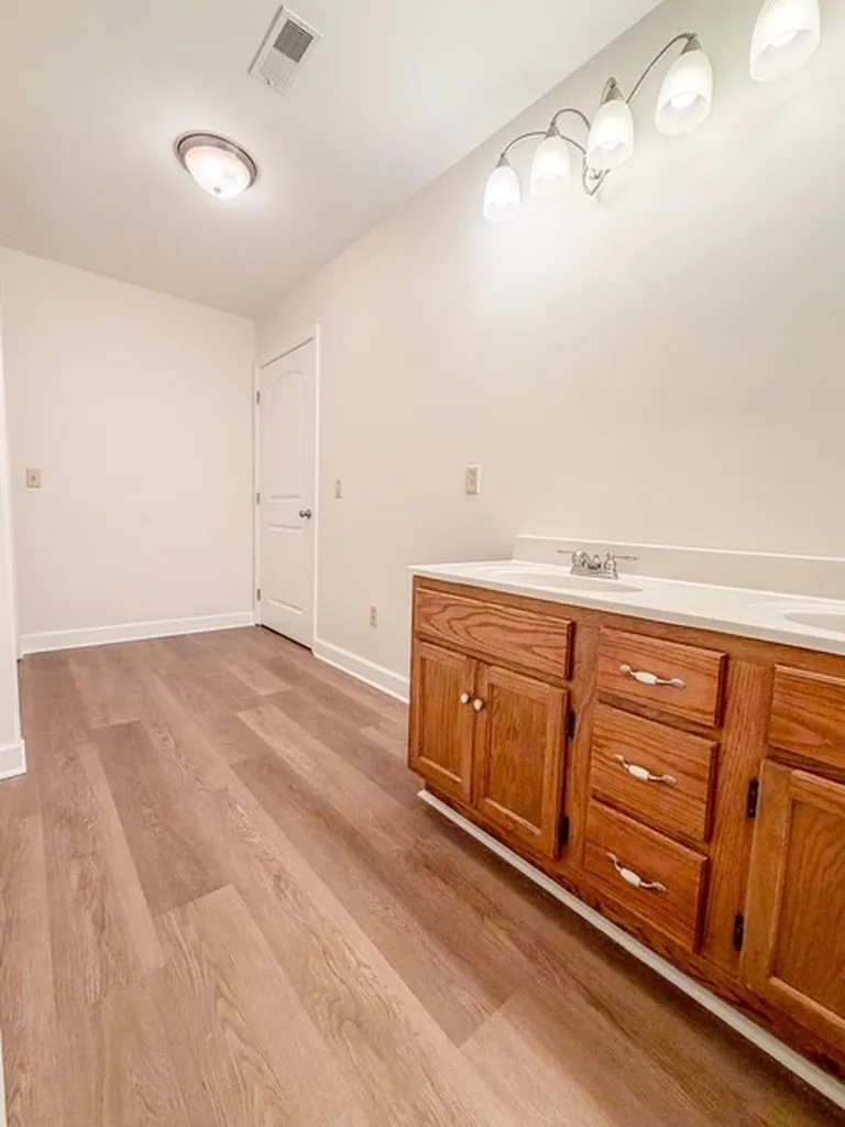 1077 Claylick Road White Bluff TN 37187