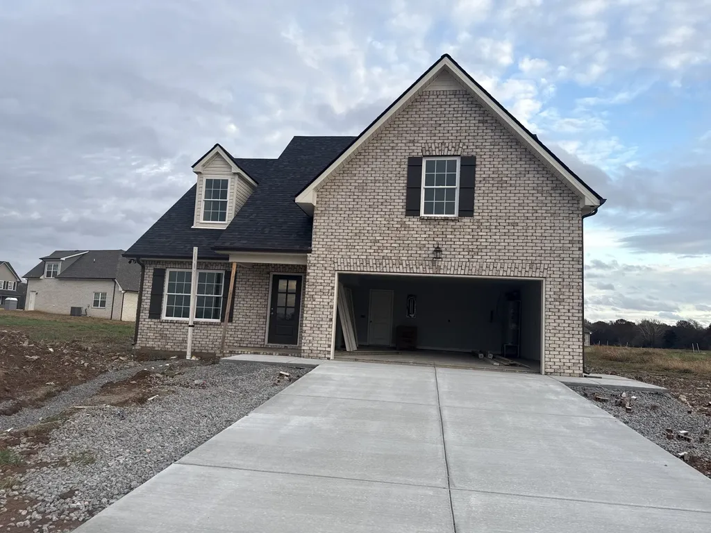 3300 Curie Circle Christiana TN 37037