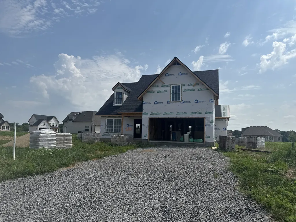 3300 Curie Circle Christiana TN 37037