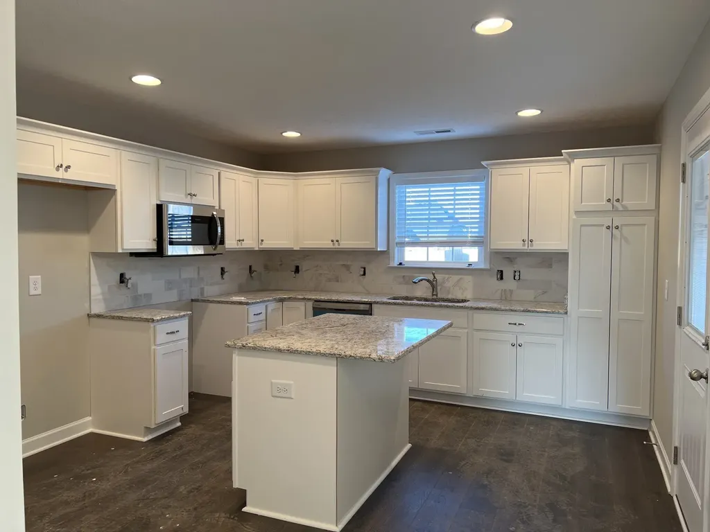 3300 Curie Circle Christiana TN 37037