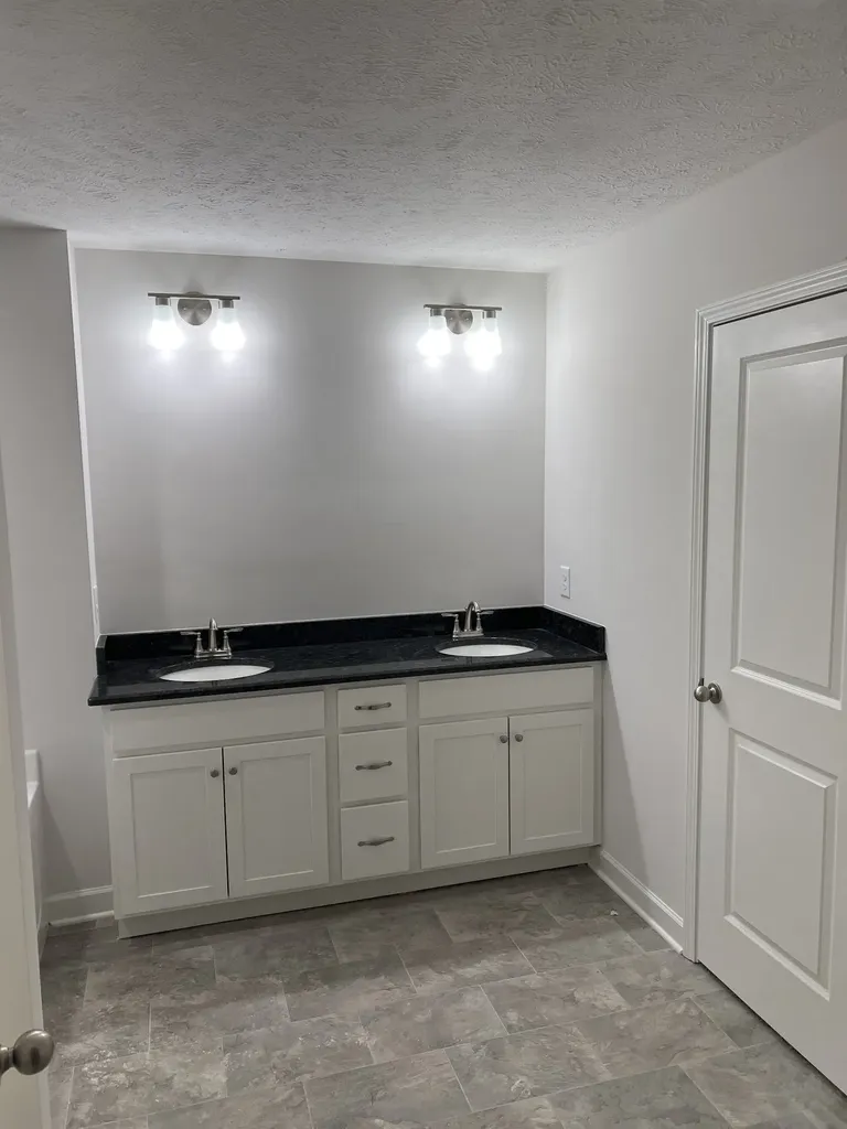 3300 Curie Circle Christiana TN 37037