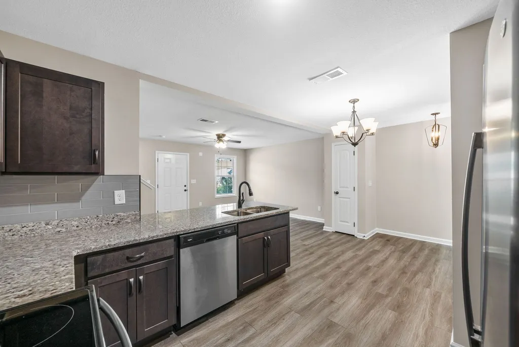 428 Glenstone Springs Drive Clarksville TN 37043