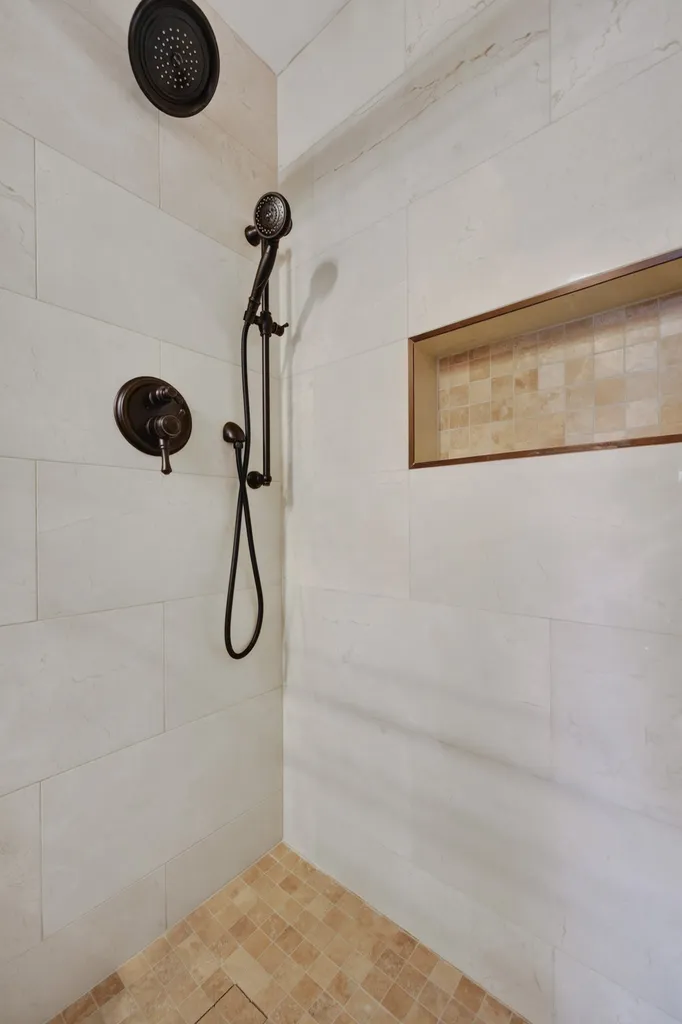 153 Harpeth Trace Summit Nashville TN 37221
