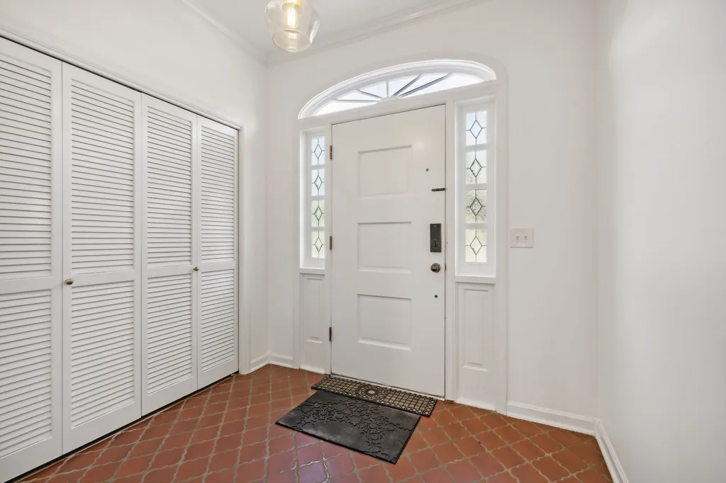 105 Foxborough Sq, W Brentwood TN 37027
