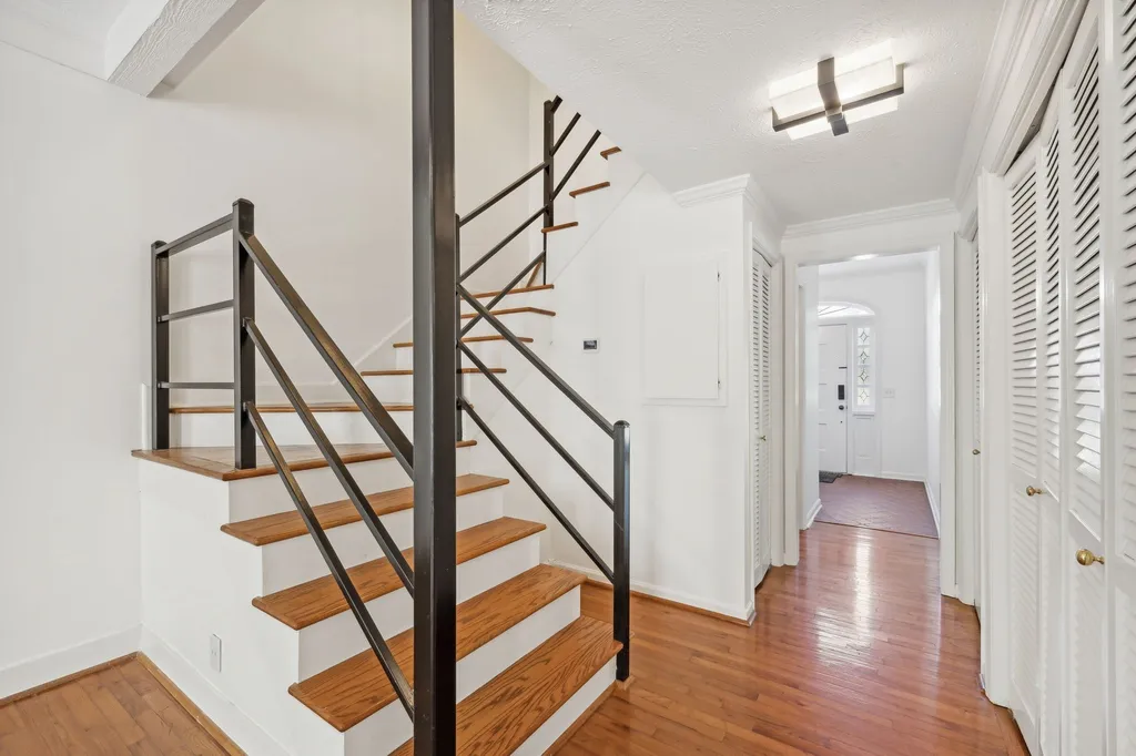 105 Foxborough Sq, W Brentwood TN 37027