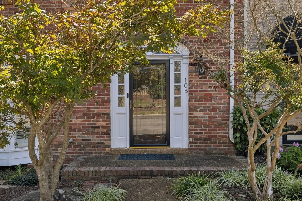 105 Foxborough Sq, W Brentwood TN 37027