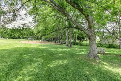 105 Foxborough Sq, W Brentwood TN 37027