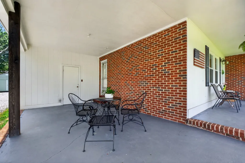 111 Westwood 5th Avenue Mcminnville TN 37110