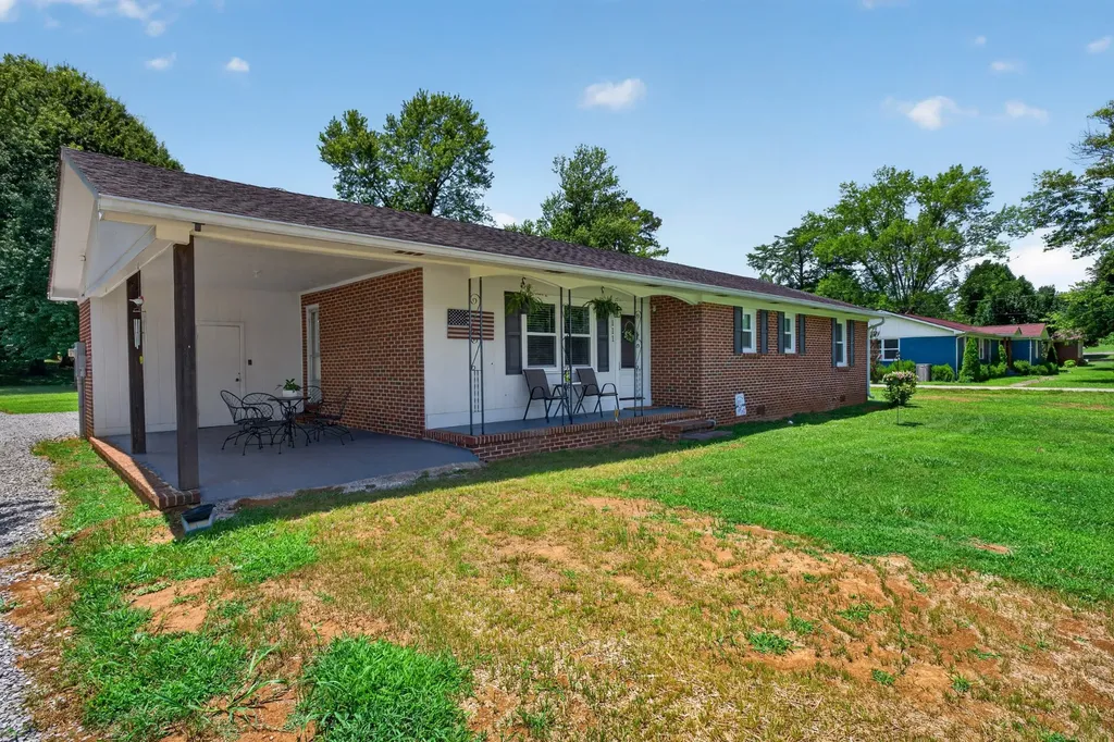 111 Westwood 5th Avenue Mcminnville TN 37110