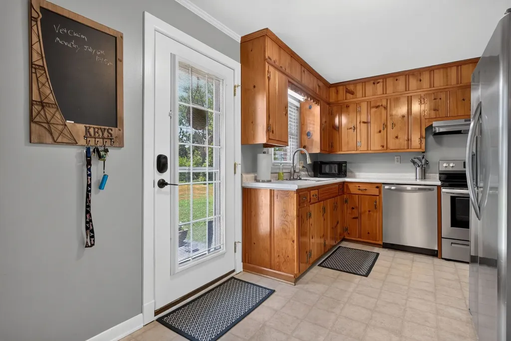 111 Westwood 5th Avenue Mcminnville TN 37110