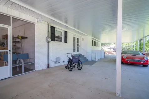 1448 Baker Lane Lawrenceburg TN 38464