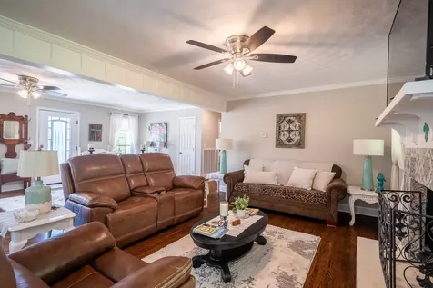 1448 Baker Lane Lawrenceburg TN 38464