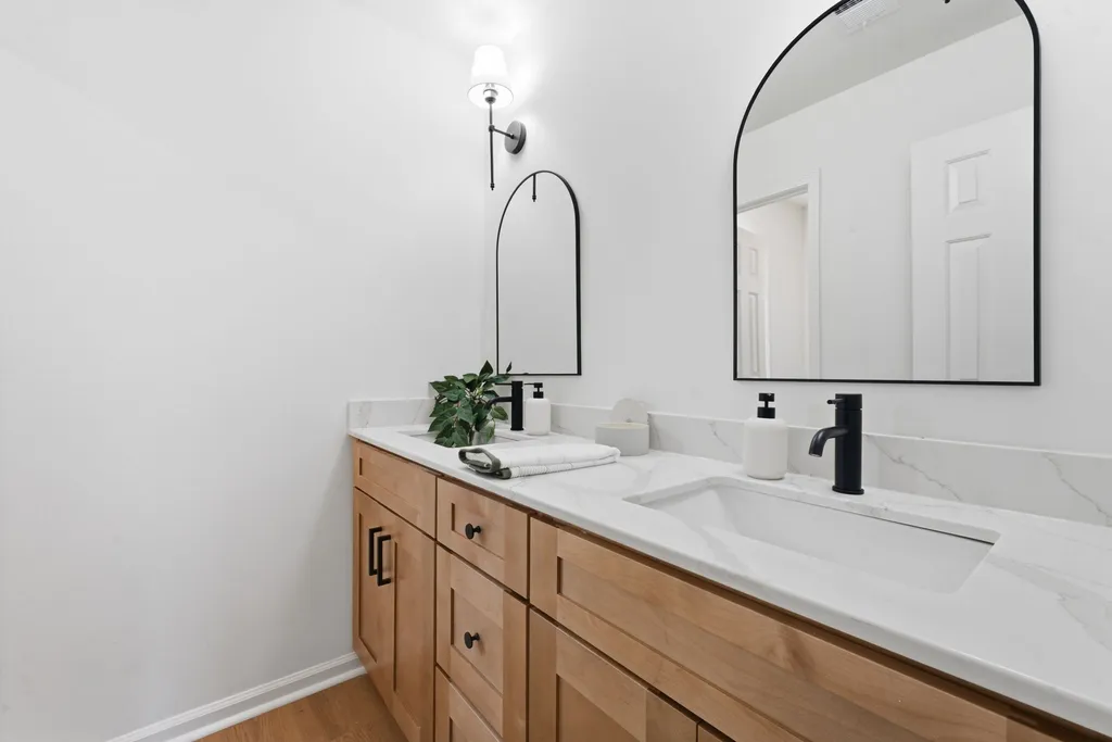 2601 Somerset Drive Nashville TN 37217