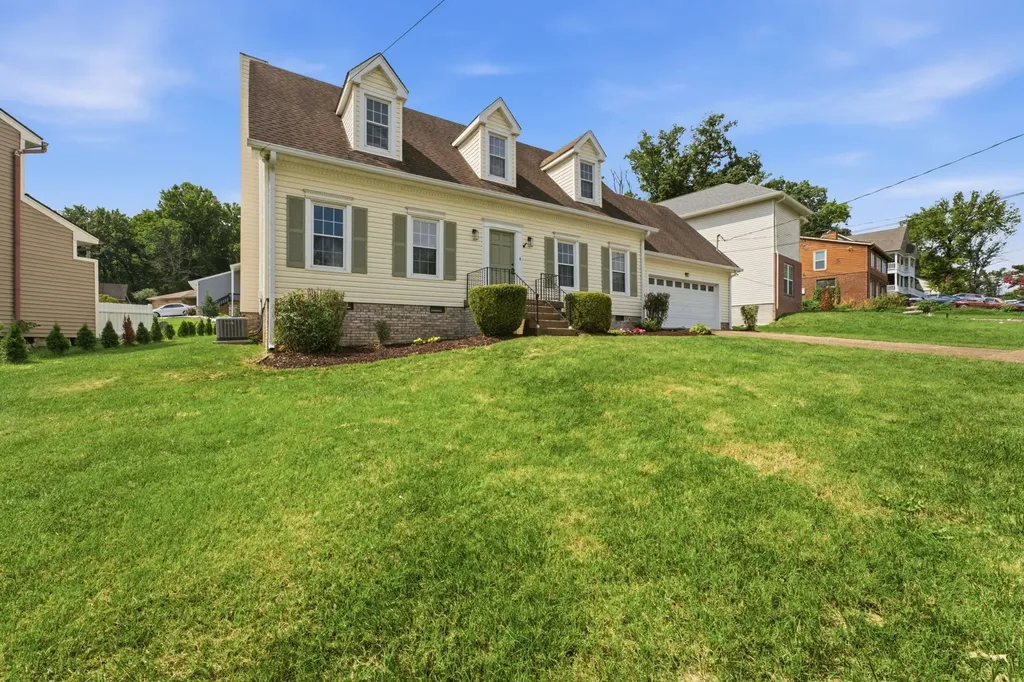 2601 Somerset Drive Nashville TN 37217