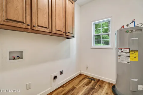 528 St Anthony Drive Jamestown TN 38556