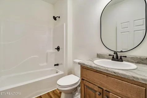 528 St Anthony Drive Jamestown TN 38556