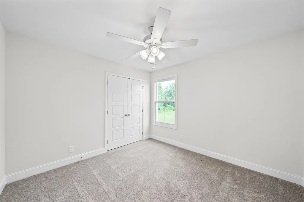 2094 Ireland Way Clarksville TN 37042