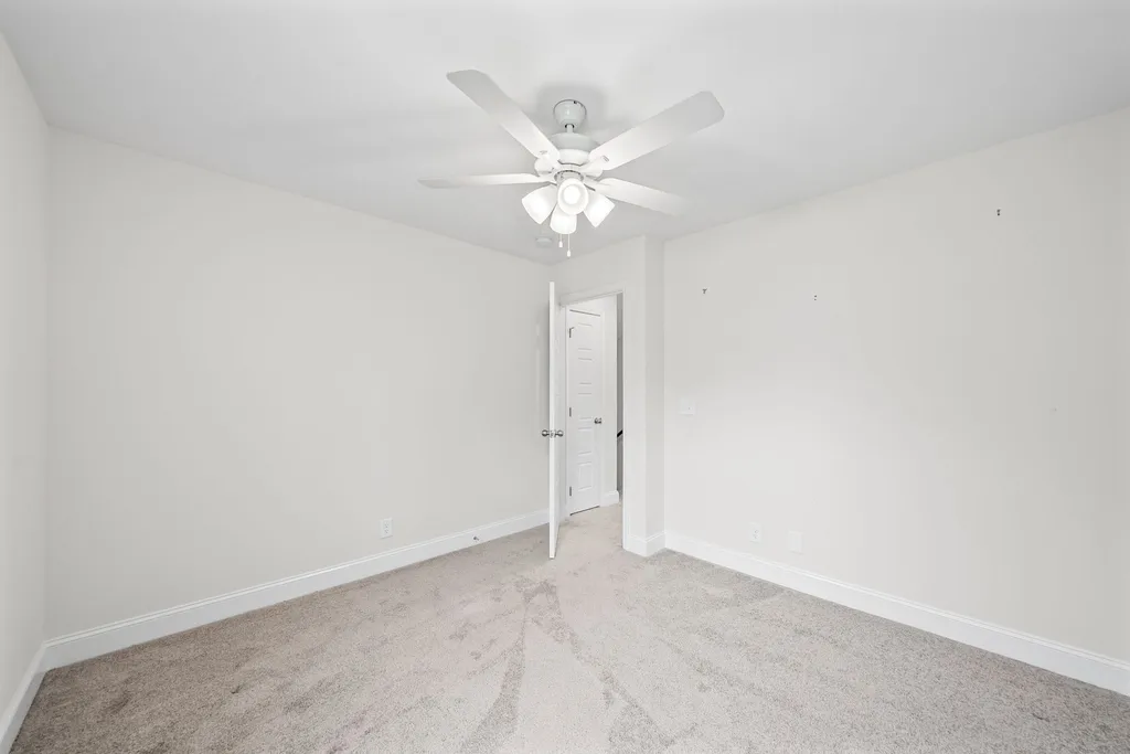 2094 Ireland Way Clarksville TN 37042