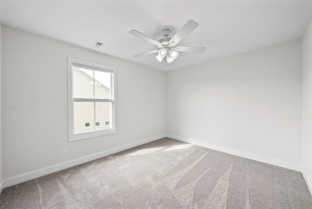 2094 Ireland Way Clarksville TN 37042