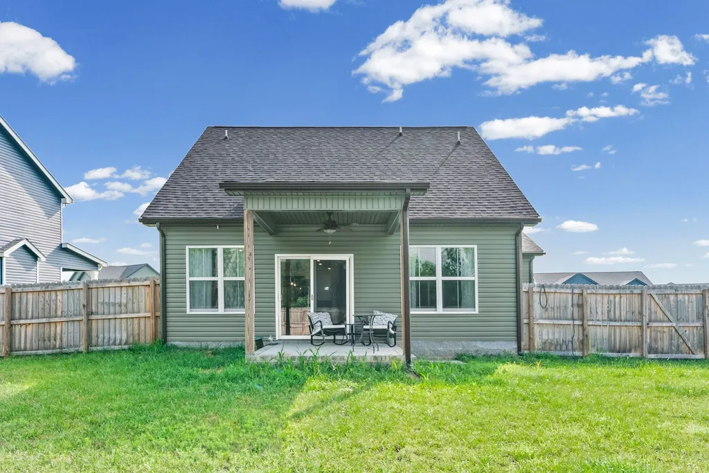 2094 Ireland Way Clarksville TN 37042