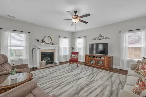 1533 Buttonwood Loop Chattanooga TN 37421