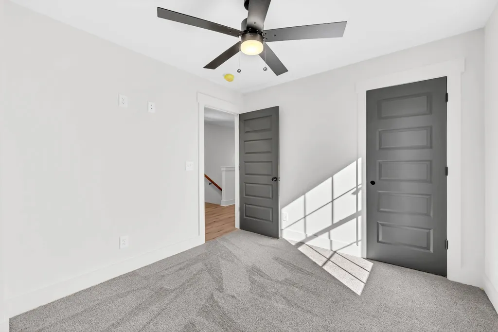 35 Charleston Cove Clarksville TN 37043
