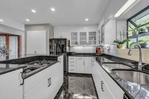 3411 Kings Cove Lane Chattanooga TN 37416