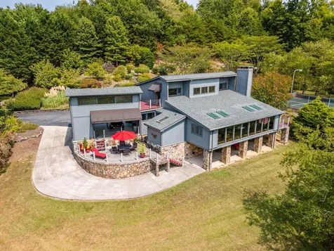 3411 Kings Cove Lane Chattanooga TN 37416