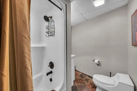 3411 Kings Cove Lane Chattanooga TN 37416
