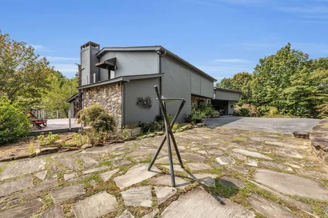 3411 Kings Cove Lane Chattanooga TN 37416