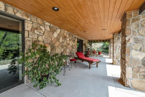 3411 Kings Cove Lane Chattanooga TN 37416