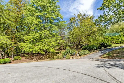 3411 Kings Cove Lane Chattanooga TN 37416