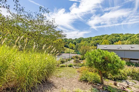 3411 Kings Cove Lane Chattanooga TN 37416