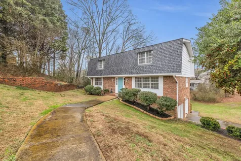 1806 Glen Oaks Terrace Chattanooga TN 37412