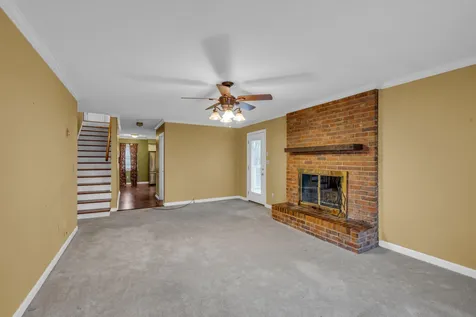 1806 Glen Oaks Terrace Chattanooga TN 37412