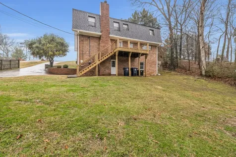 1806 Glen Oaks Terrace Chattanooga TN 37412
