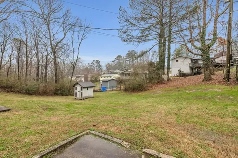 1806 Glen Oaks Terrace Chattanooga TN 37412