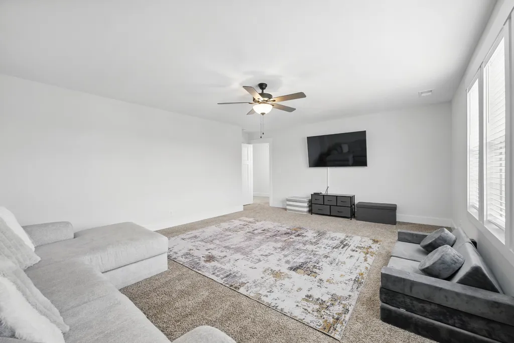 397 Frontier Drive Clarksville TN 37043