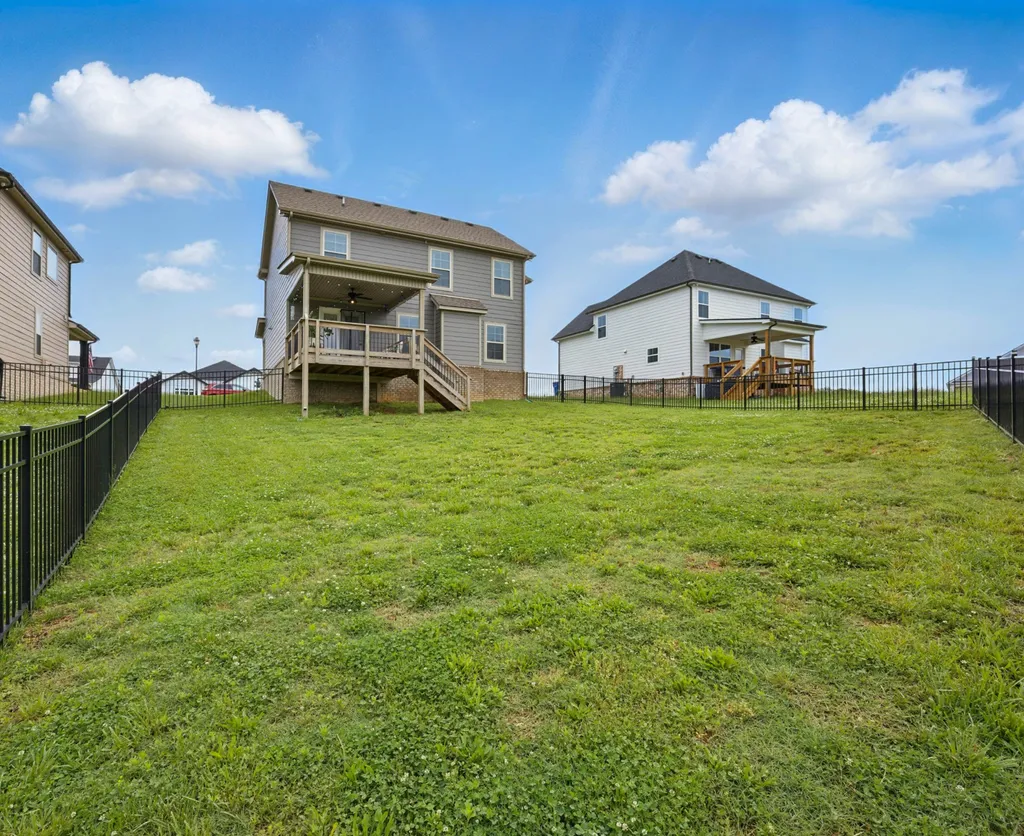 397 Frontier Drive Clarksville TN 37043