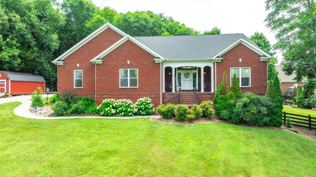 1345 Standing Stone Circle Columbia TN 38401
